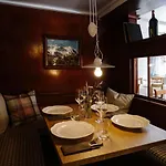 Pinte 3* Γκρίντελβαλντ